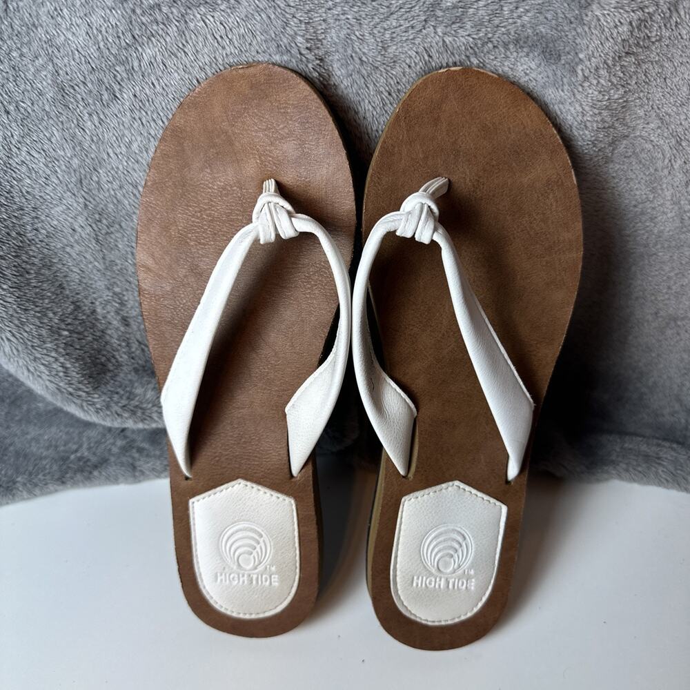 High Tide Sandals Flip‎ Flops White Strappy Leather Thong Slide In Casual Size 9